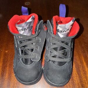 Jordan Kids Black and Red Sneakers